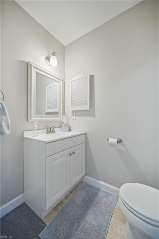 113 River Point LN, Suffolk, VA 23434