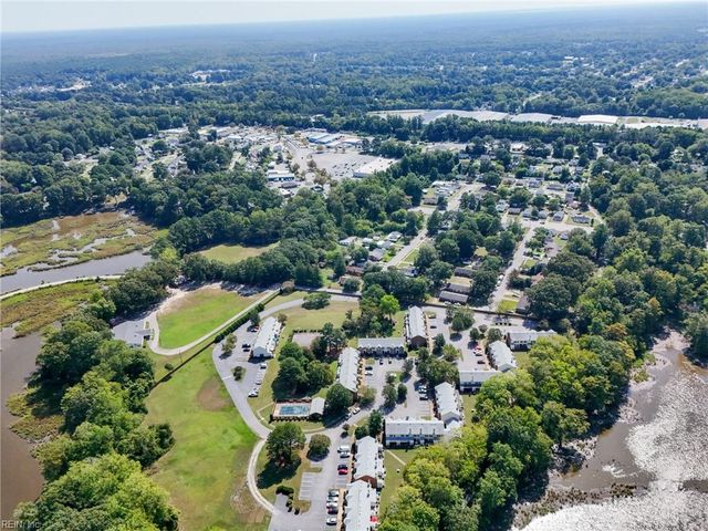 113 River Point LN, Suffolk, VA 23434