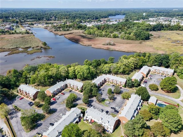 113 River Point LN, Suffolk, VA 23434