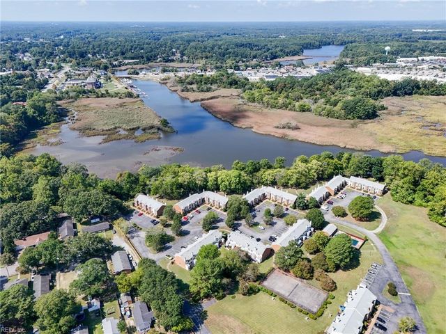 113 River Point LN, Suffolk, VA 23434