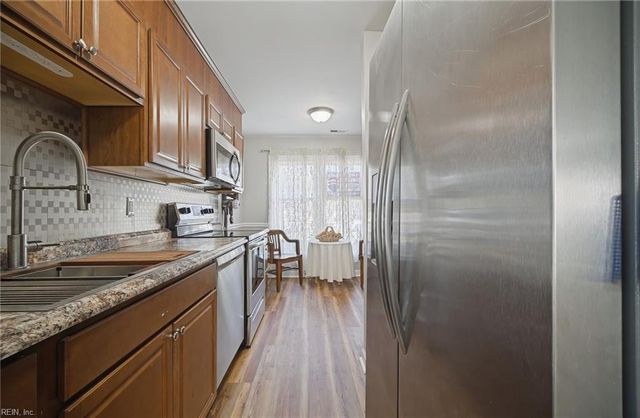 113 River Point LN, Suffolk, VA 23434