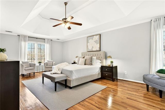 620 Lake Medlock Court, Alpharetta, GA 30022