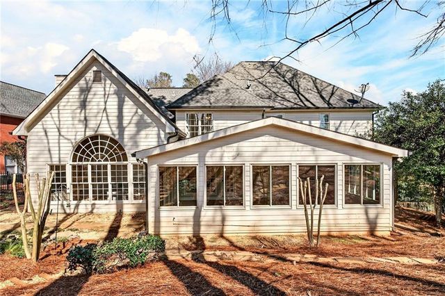 620 Lake Medlock Court, Alpharetta, GA 30022