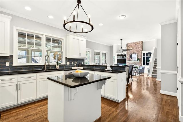 620 Lake Medlock Court, Alpharetta, GA 30022