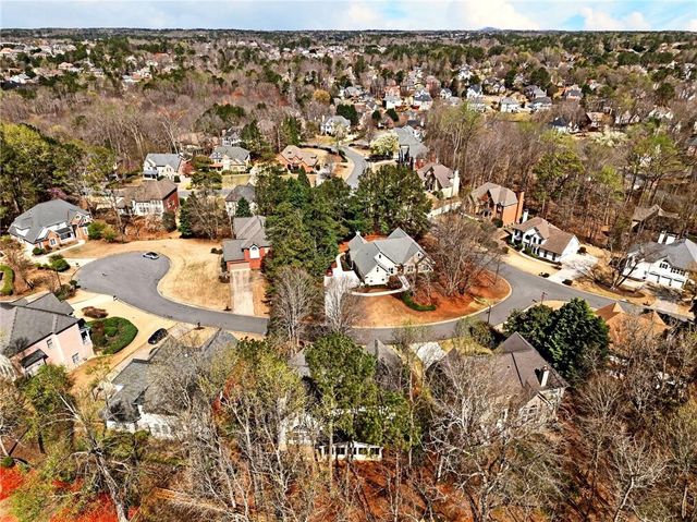 620 Lake Medlock Court, Alpharetta, GA 30022