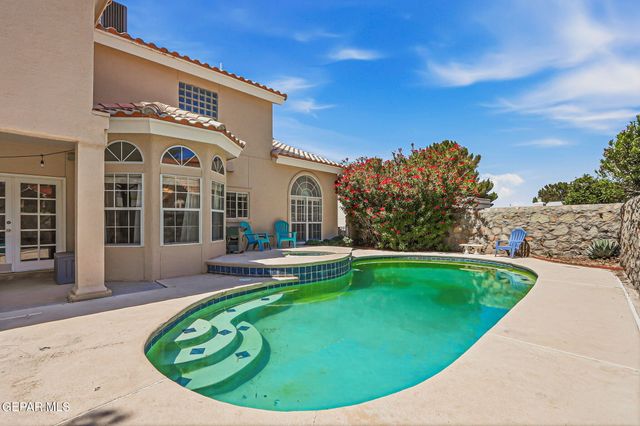 6401 BRISA DEL MAR Drive, El Paso, TX 79912