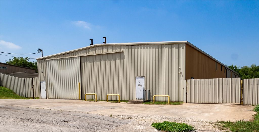 211 S Austin Street, Hutchins, TX 75141