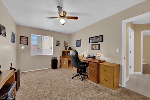 7412 Summer Crest Lane, Las Vegas, NV 89129