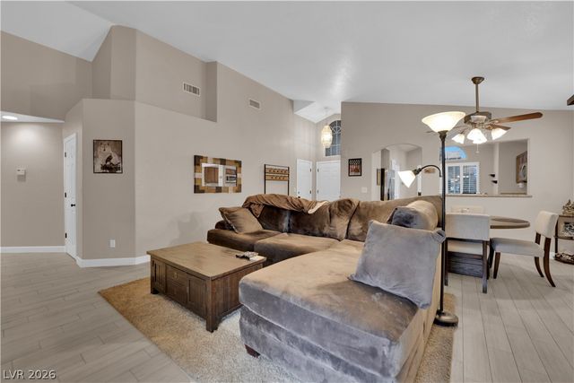 7412 Summer Crest Lane, Las Vegas, NV 89129