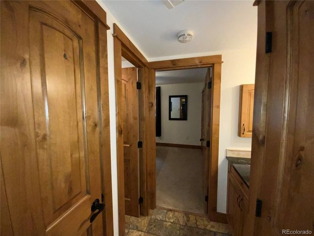 4650 Vail Racquet Club Dr 8, Vail, CO 81657