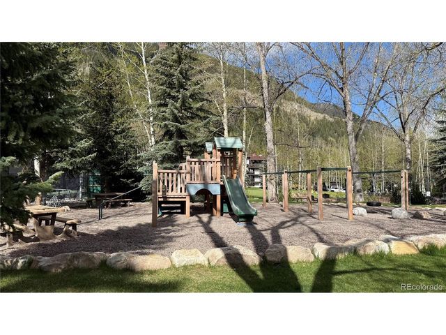 4650 Vail Racquet Club Dr 8, Vail, CO 81657