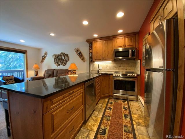 4650 Vail Racquet Club Dr 8, Vail, CO 81657