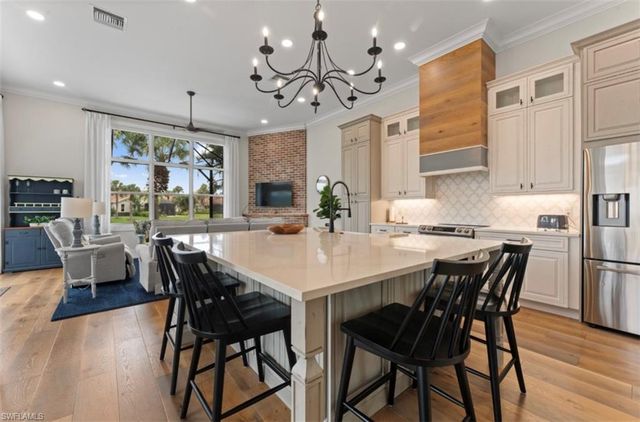 8541 Pepper Tree WAY, Naples, FL 34114