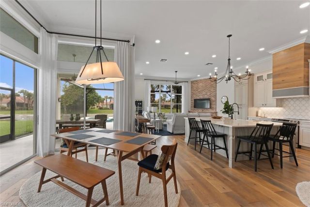 8541 Pepper Tree WAY, Naples, FL 34114