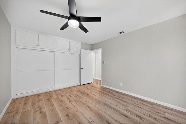 3308 Windsor Dr, Sacramento, CA 95864