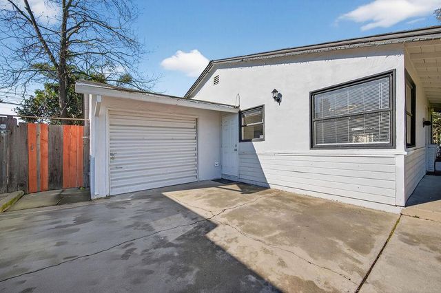 3308 Windsor Dr, Sacramento, CA 95864