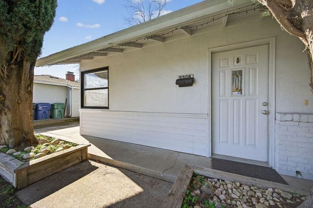 3308 Windsor Dr, Sacramento, CA 95864
