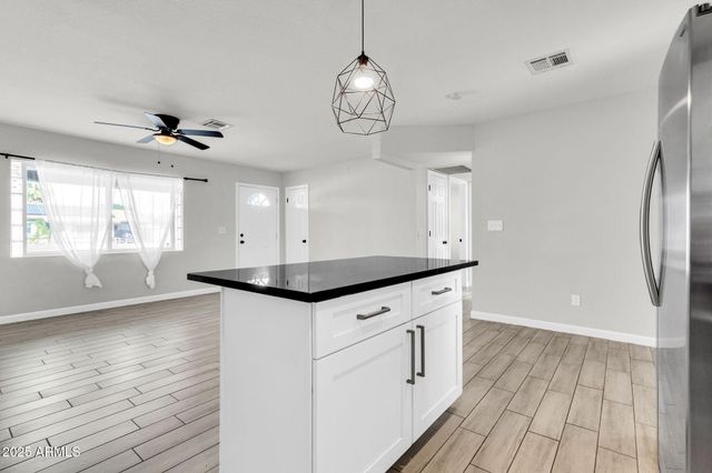 449 E Harmony Avenue, Mesa, AZ 85204