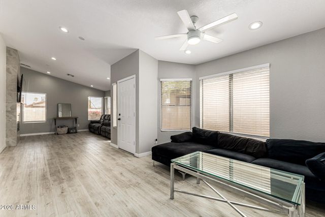 7312 W GREER Avenue, Peoria, AZ 85345