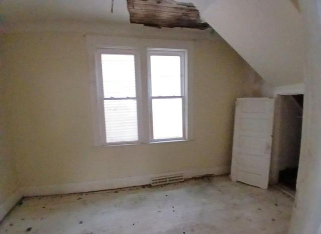 1214 Birch Ave, Superior, WI 54880