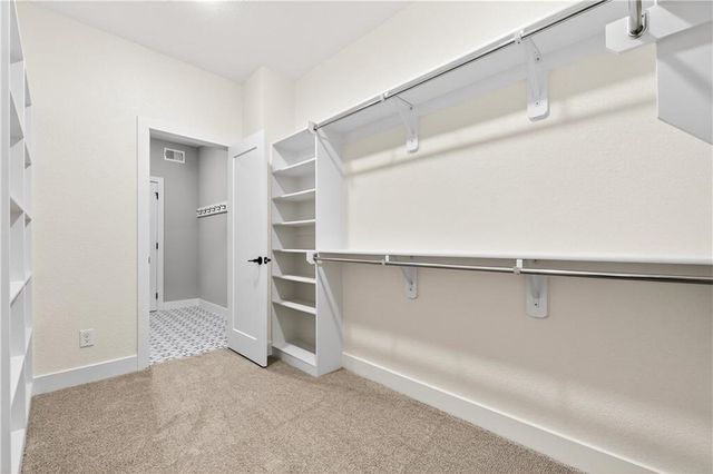 24985 W 94th Place, Lenexa, KS 66227