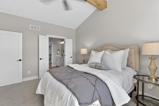 24985 W 94th Place, Lenexa, KS 66227