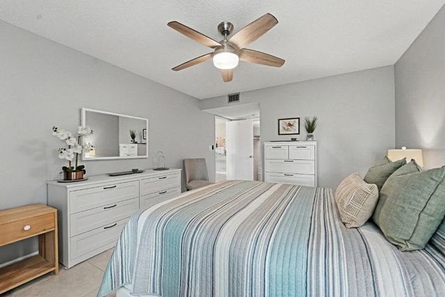 4300 Gator Trace Drive C, Fort Pierce, FL 34982