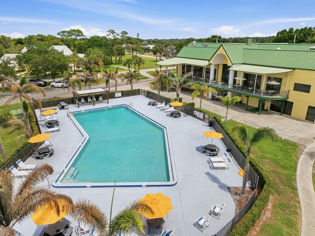 4300 Gator Trace Drive C, Fort Pierce, FL 34982