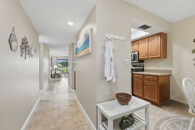 4300 Gator Trace Drive C, Fort Pierce, FL 34982