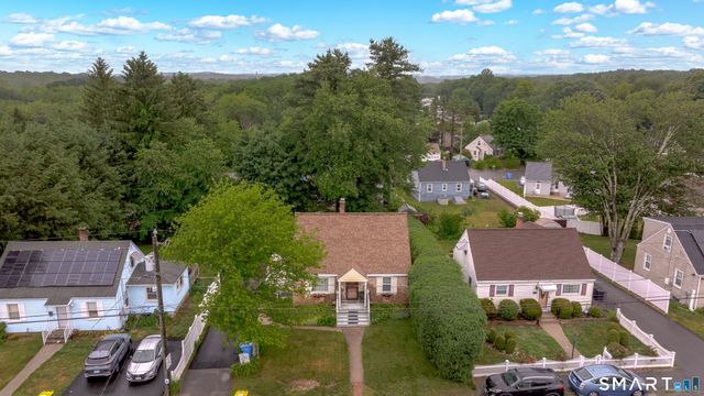 237 Alexander Avenue, Waterbury, CT 06705