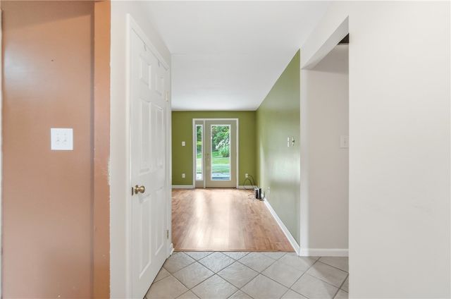 2093 Dane Lane, Bellbrook, OH 45305