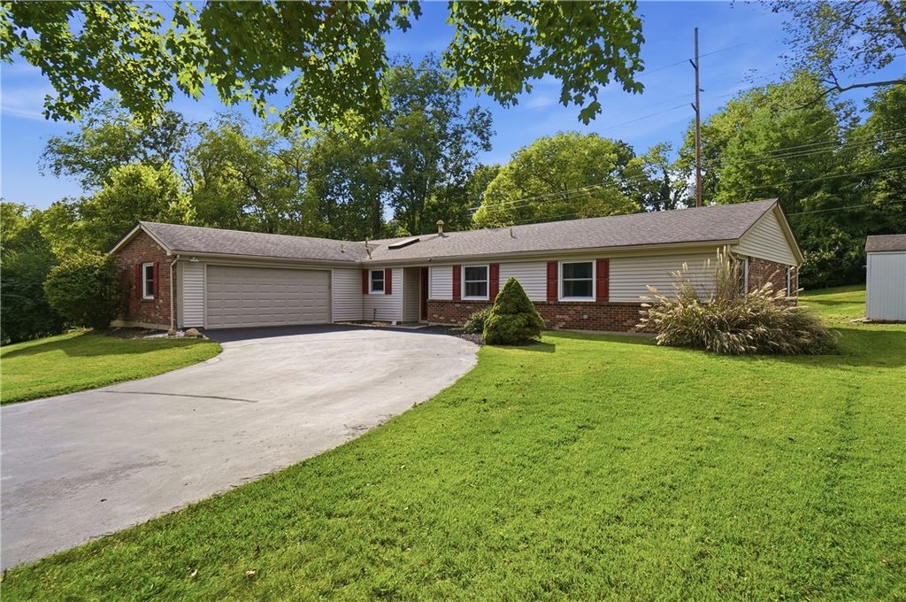 2093 Dane Lane, Bellbrook, OH 45305