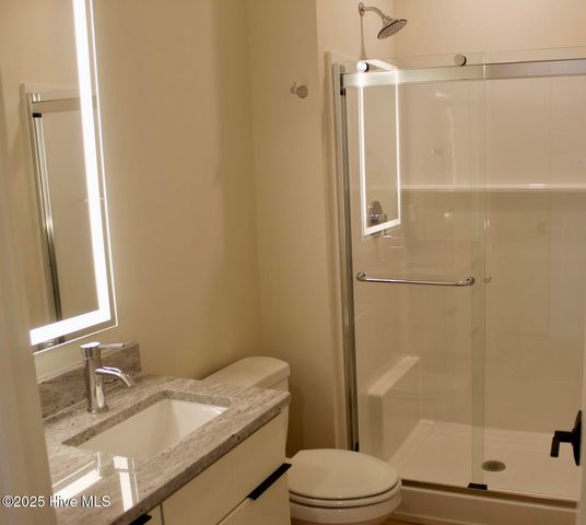 1124 Castle Street 304, Wilmington, NC 28401