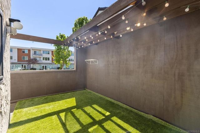 3938 Voltaire St, San Diego, CA 92107