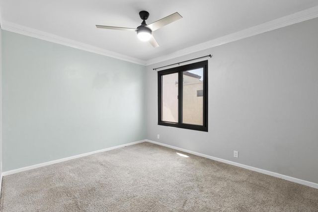 3938 Voltaire St, San Diego, CA 92107