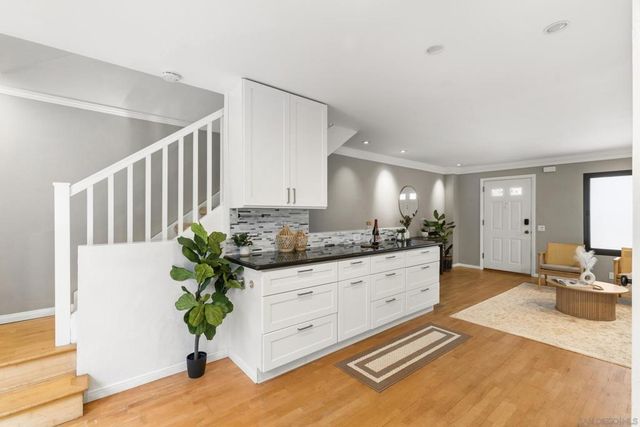 3938 Voltaire St, San Diego, CA 92107