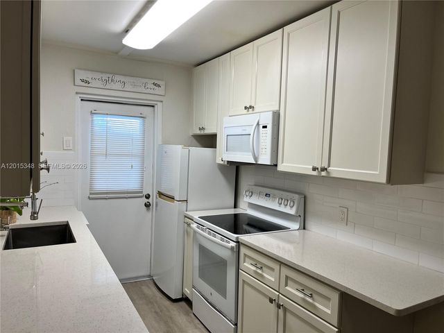 6550 Royal Palm Blvd 105A, Margate, FL 33063