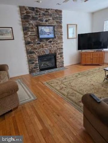 605 LIGHTHOUSE LANDING LN, Annapolis, MD 21409