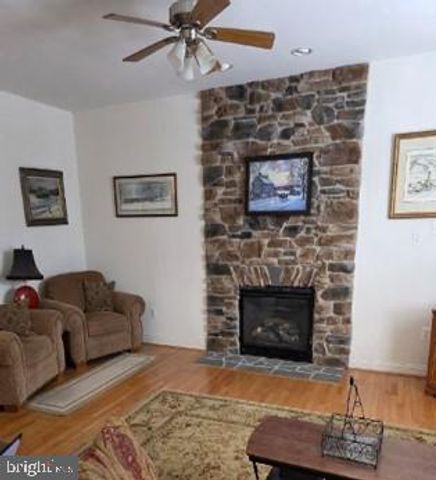 605 LIGHTHOUSE LANDING LN, Annapolis, MD 21409