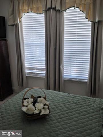 605 LIGHTHOUSE LANDING LN, Annapolis, MD 21409