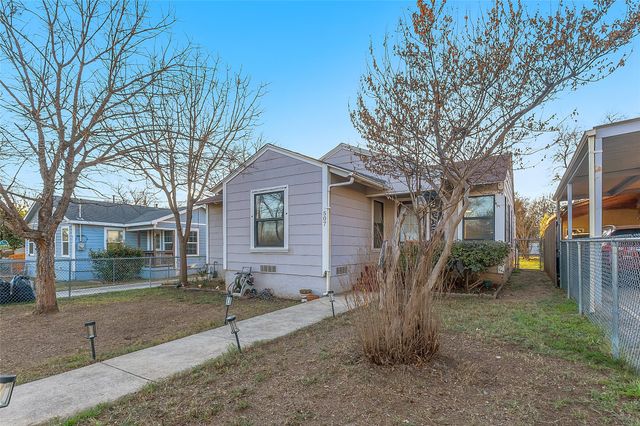 507 S Gilpin Avenue, Cockrell Hill, TX 75211