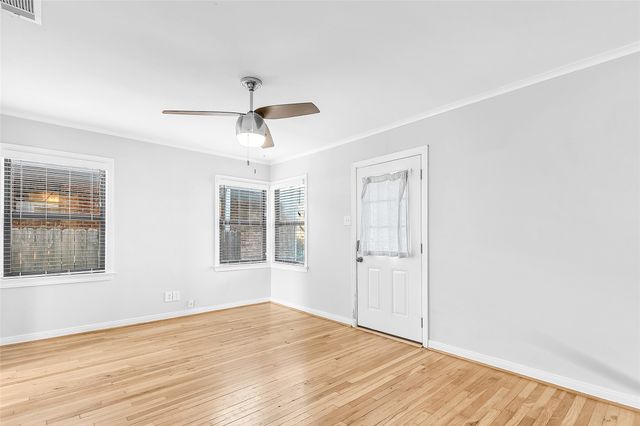 507 S Gilpin Avenue, Cockrell Hill, TX 75211