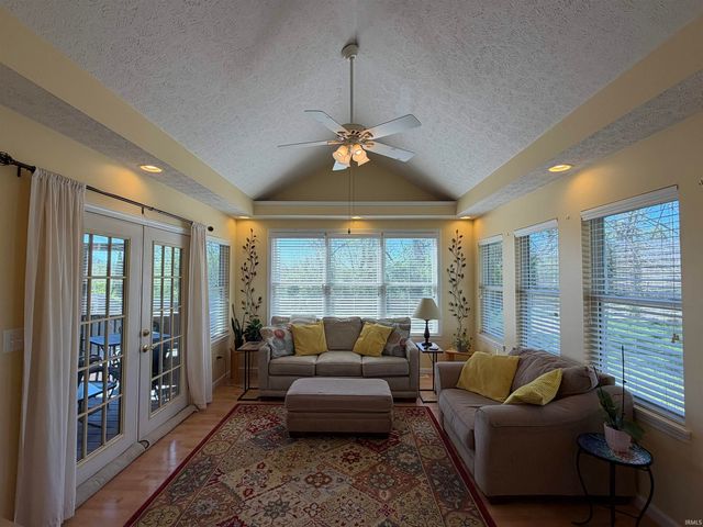 390 E Cardinal Glen Drive, Bloomington, IN 47401