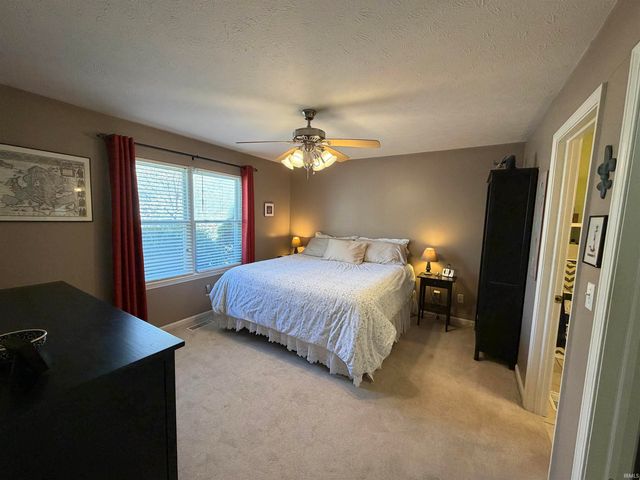 390 E Cardinal Glen Drive, Bloomington, IN 47401