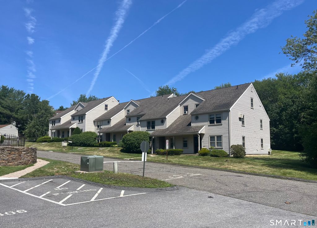 407 Village Drive 407, Torrington, CT 06790