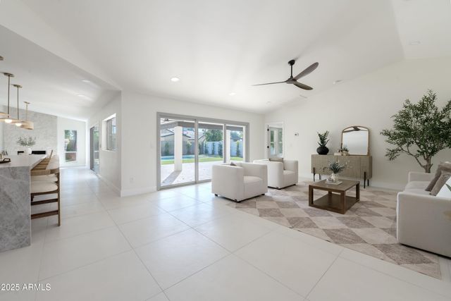 15033 N 60TH Street, Scottsdale, AZ 85254