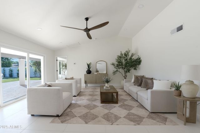 15033 N 60TH Street, Scottsdale, AZ 85254