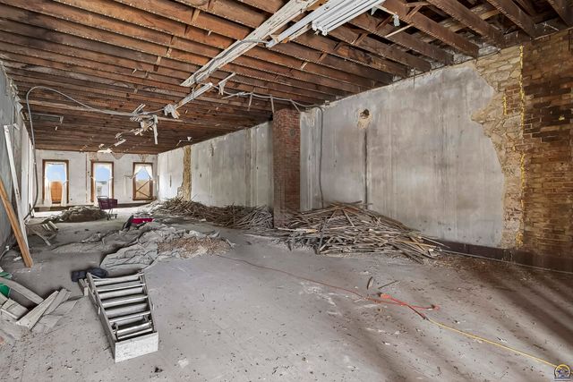 405 New York Ave, Holton, KS 66436