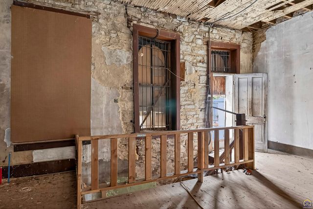 405 New York Ave, Holton, KS 66436