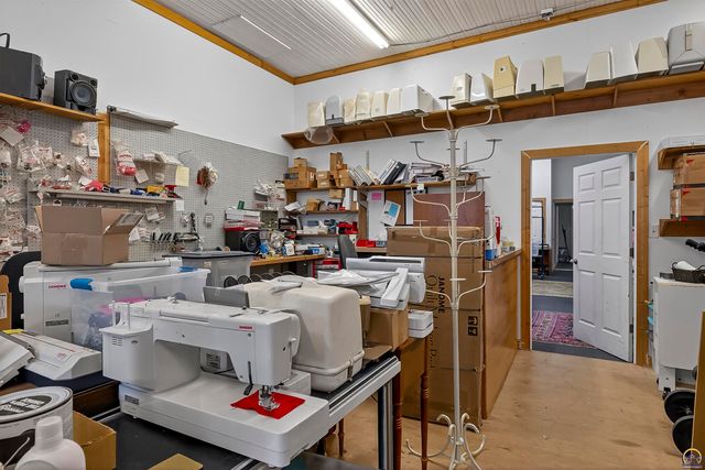 405 New York Ave, Holton, KS 66436